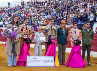 Éxito de público en la corrida benéfica infantil celebrada en Torrejón con la presencia de la Infanta Elena y Sergio Ramos, entre otros