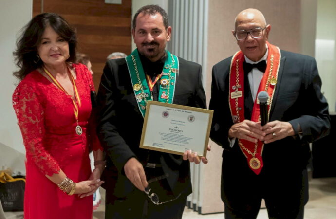 El Parador de Alcalá de Henares recibió a la Asociación mundial de la gastronomía más antigua del mundo