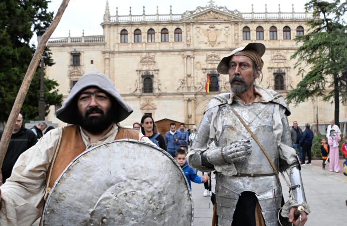 Más de 200.000 visitantes en el Mercado Cervantino de Alcalá, a pesar de la lluvia