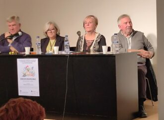 Presentación del libro de plantas medicinales de Manuela Plasencia en Alcalá de Henares