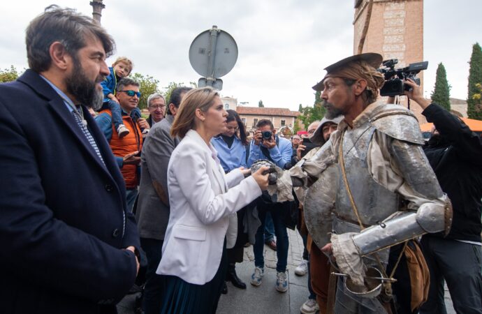 Mercado Cervantino de Alcalá: este domingo, 13 de octubre, último día para visitarlo