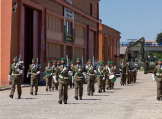 El Ayuntamiento de Guadalajara distingue con la Corbata de Bandera de la Ciudad al Parque y Centro de Mantenimiento de Material de Ingenieros (PCMMI)