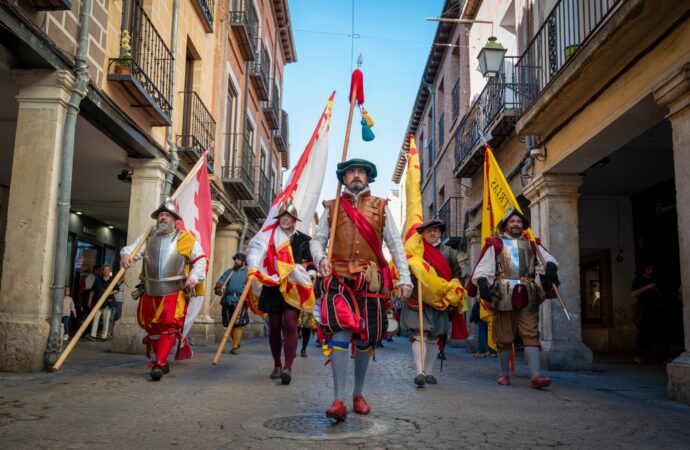 Alcalá revivió el Siglo de los Tercios con 300 recreadores de toda España