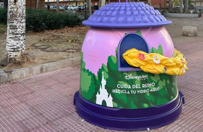 Alcalá pone en marcha la campaña ‘La magia de reciclar vidrio’ con contenedores temáticos de Disney