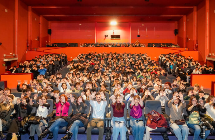 Torrejón conmemoró el Día Internacional Contra la Violencia de Género con un emotivo homenaje en memoria de las mujeres asesinadas