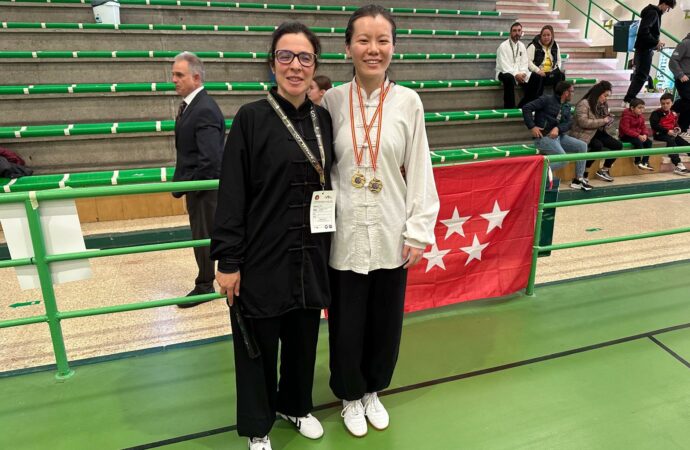 Rui Nui, la deportista «china-alcalaína», que se ha proclamado Campeona de España en una de las modalidades de Tai-chi