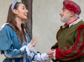 El teatro del TIA volvió al antiguo Hospital de Antezana de Alcalá con sus entremeses del siglo de Oro