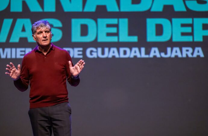 Toni Nadal llenó el Buero Vallejo de Guadalajara con una lección de vida y superación