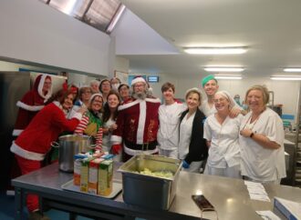 Papá Noel visitó el Hospital de Guadalajara, de la mano de la asociación motera Kalvaria Kustom