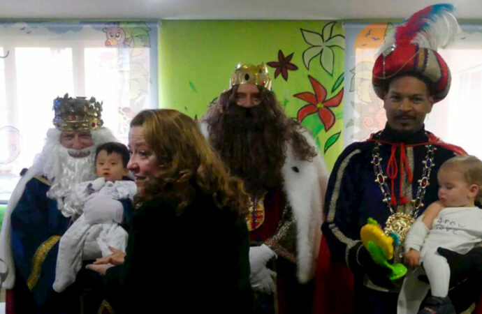 Los Reyes Magos visitaron a los niños en el Hospital de Alcalá