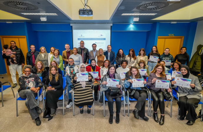 Entregados los diplomas a los alumnos de Torrejón que han superado con éxito una nueva edición de los cursos de formación