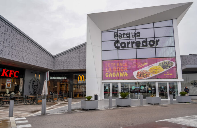 Inaugurado en Torrejón el nuevo Centro Comercial Parque Corredor