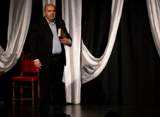 Teatro TIA presenta «Lo Invisible» en la Sala Margarita Xirgú de Alcalá