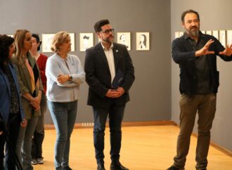 Exposición del humorista gráfico alcalaíno MON en Santa María la Rica