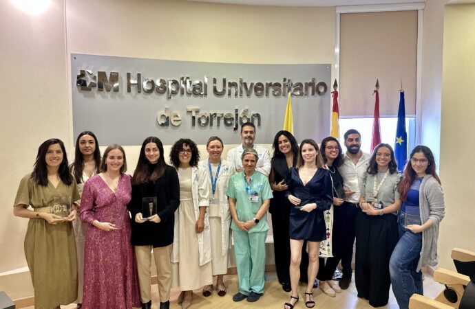El Hospital Universitario de Torrejón despidió a su primera promoción de residentes MIR y tercera de residentes EIR