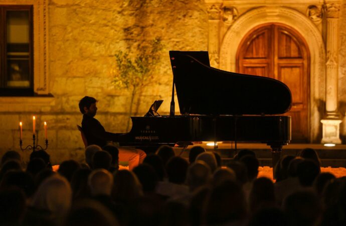 «La Noche en Blanco 2026» llega este sábado 16 a Alcalá: programa