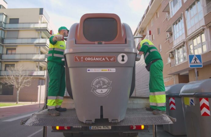 90 nuevos contenedores accesibles de residuos orgánicos en Alcalá para facilitar el reciclaje desde los hogares