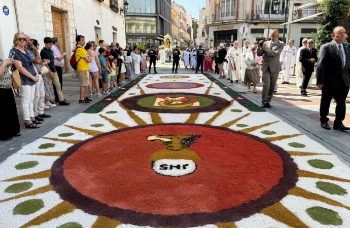 El Corpus Christi se celebró en Guadalajara con mucho calor y devoción