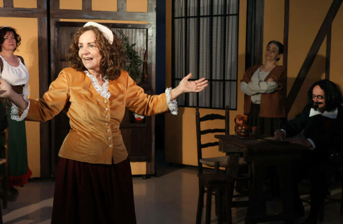 Quevedo llega el domingo a Gilitos en «Clásicos en Alcalá» gracias a la Compañía de Teatro TIA