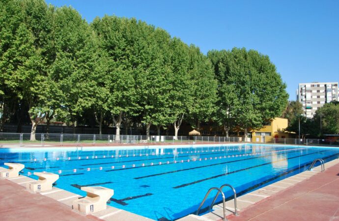 Abiertas las piscinas de verano munipales del Val, O´Donnell y del Juncal en Alcalá de Henares