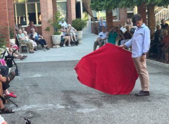 Los alumnos de la Escuela Taurina de Guadalajara comparten una jornada entrañable con los mayores de la Residencia Santa Teresa Jornet