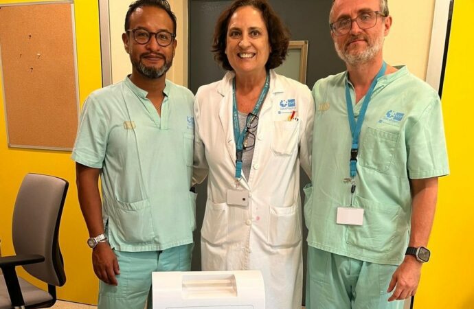 El Hospital de Torrejón realiza una denervación renal con un nuevo catéter que se inserta a través de la muñeca