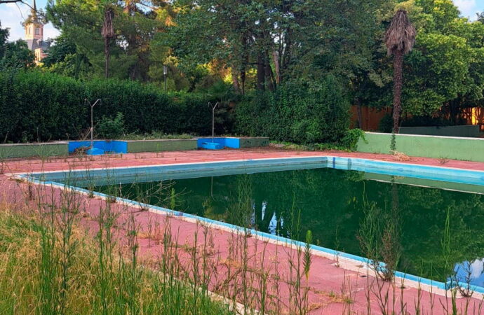 El PSOE de Alcalá denuncia que la piscina del O’Donnell siga cerrada