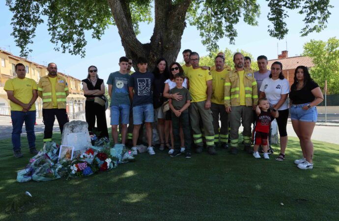 Homenaje en Cogolludo a los 11 héroes del retén fallecidos hace veinte años, en la tragedia de La Riba de Saelices