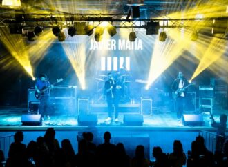 Javier Matía, el cantautor agricultor, vuelve a los escenarios en agosto en Almonacid de Zorita