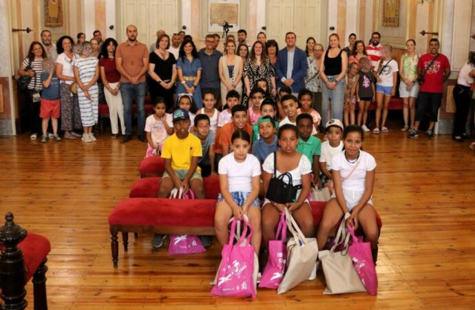 24 niños saharauis ya están en Alcalá acogidos temporalmente dentro del programa ‘Vacaciones en Paz’