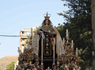 La Virgen del Carmen salió en procesión por Alcalá de Henares con emoción y solemnidad