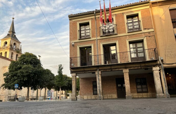 Alcalá aprueba la restauración de la fachada principal de la Casa Tapón