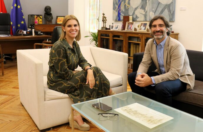 Reunión entre la alcaldesa de Alcalá y el nuevo gerente del ‘Hospital Universitario Príncipe de Asturias’