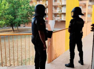 La Policía Municipal evita un intento de ocupación en la Avenida de la Alcarria de Alcalá