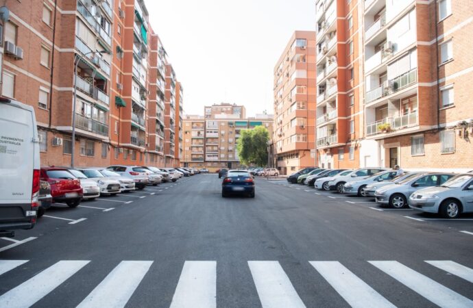 Avanzan las mejoras en las calles del barrio Lope de Vega en Alcalá