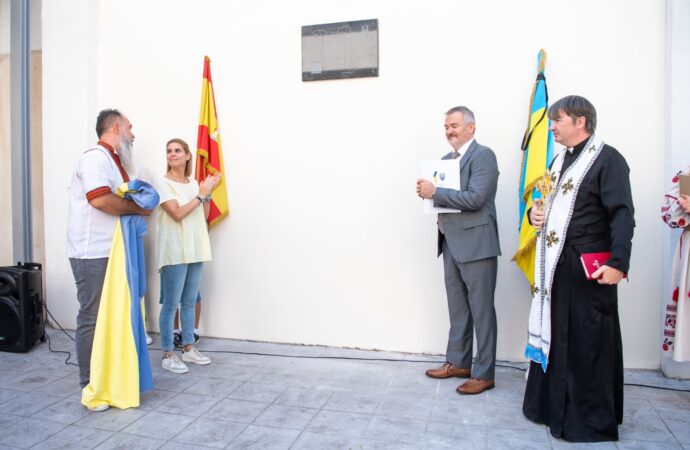La alcaldesa de Alcalá expresa su “compromiso y fraternidad” con la Asociación de Ucranianos