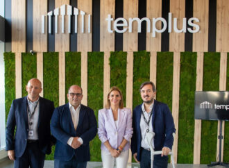 La alcaldesa de Alcalá, Judith Piquet, visitó las instalaciones de la empresa Templus, referente del Data Center