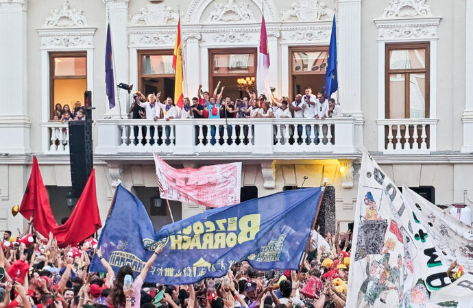 Ferias Guadalajara 2025 / La «Potra Salvaje» de Isabel Aaiún, deleite general en el Pregón y Chupinazo