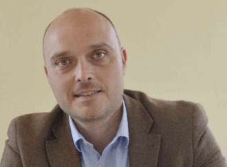 “En este país, cuando te imputan, te entierran; y cuando te absuelven, ya no queda nadie vivo para leer tu epitafio” / Por Markel Gorbea