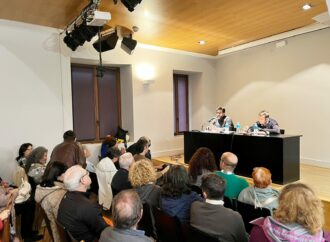 Gran participación en el nuevo encuentro de entidades y artistas de Alcalá de Henares