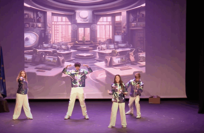 Acto de Inauguración de la apertura del Curso Escolar 2025/26 en el Teatro Cervantes en Alcalá