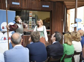 Nuevo punto de información turístico en la Plaza de San Lucas de Alcalá