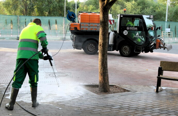347 expedientes sancionadores en la recogida de muestras de ADN Canino en Alcalá de Henares