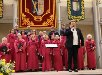 La Coral La Paz de Pastrana celebró 40 años con el regreso de su coro infantil en un emotivo concierto de Santa Cecilia