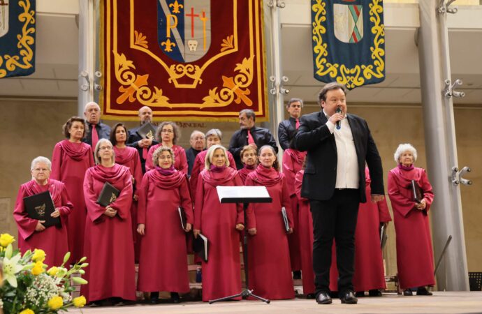 La Coral La Paz de Pastrana celebró 40 años con el regreso de su coro infantil en un emotivo concierto de Santa Cecilia