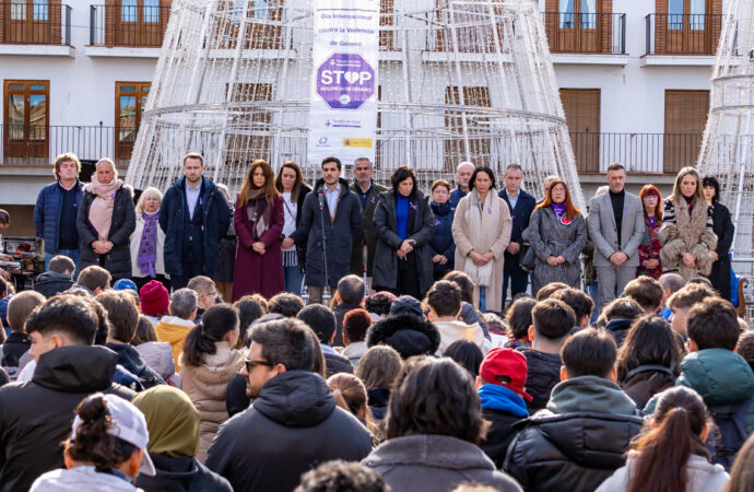 Torrejón conmemora el Día Internacional Contra la Violencia de Género con un homenaje en memoria de las mujeres asesinadas