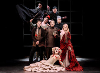 Teatro con Roberto Enríquez, la Hermandad del Rocío y los Premios del Certamen de Cortos, este fin de semana en Torrejón de Ardoz