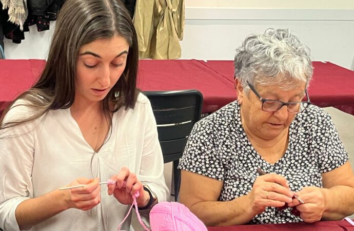 El Ayuntamiento de Alcalá y la Comunidad de Madrid colaboran para combatir la soledad no deseada