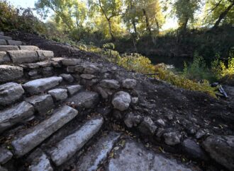 El Ayuntamiento de Alcalá restaura la Fuente de la Salud en el Juncal
