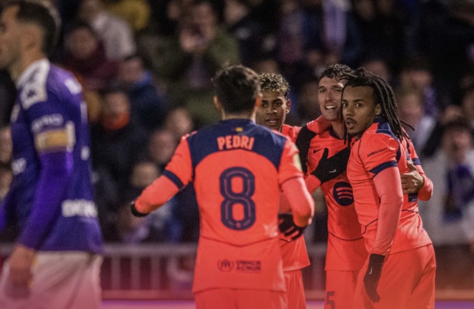 El C.D. Guadalajara no pudo finalmente con el F.C. Barcelona (0-2) en un partido de Copa muy agitado